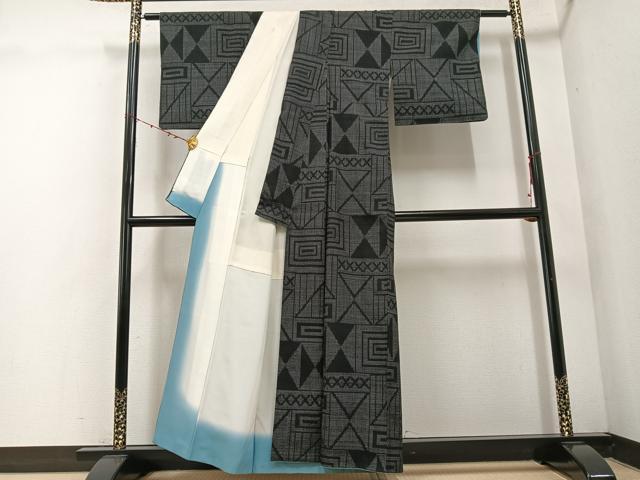 平和屋着物●結城紬　80亀甲　幾何学文様　正絹　逸品　AABE1230ph