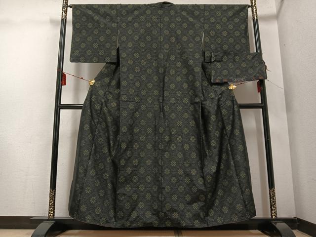 平和屋着物●本場大島紬 花菱文 反端付き 正絹 逸品 AABE1266ph