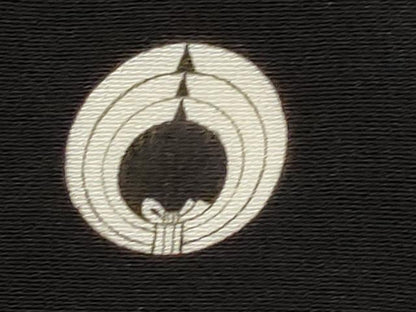 平和屋着物■豪華黒留袖　駒刺繍　吉祥扇面花文　金彩　正絹　逸品　AABE1475st