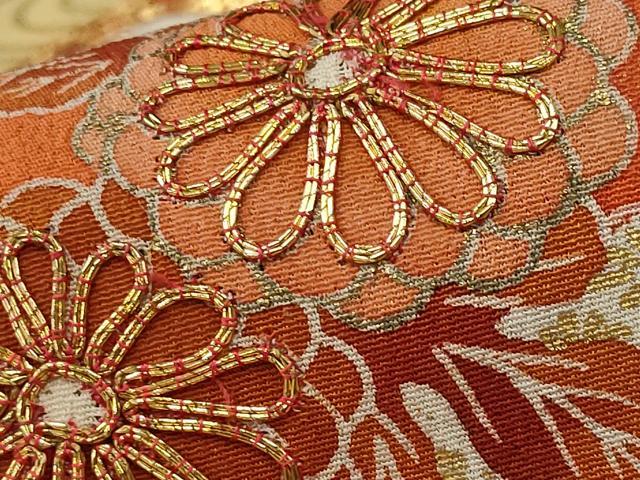 平和屋着物■豪華黒留袖　駒刺繍　草花文　絵巻　金彩　正絹　逸品　AABE1494st