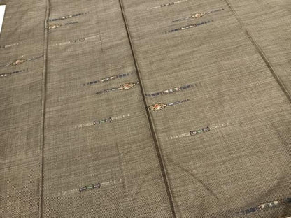 平和屋着物●本場大島紬　カタス7マルキ　総絣　装飾文　正絹　逸品　AABE1736fy