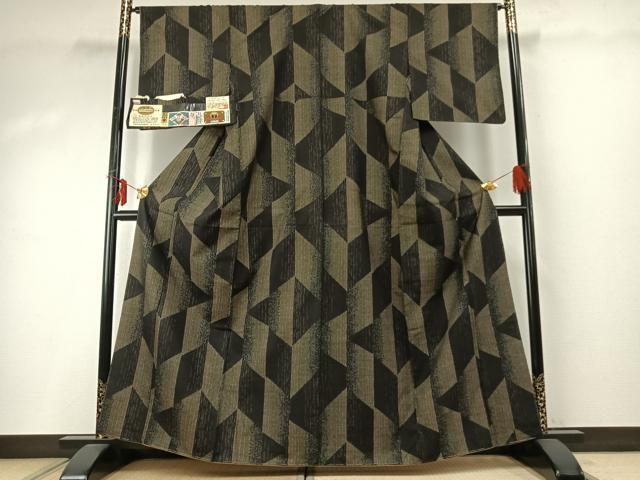 平和屋着物○本場大島紬 泥染め カタス7マルキ 幾何学文様 やまと誂