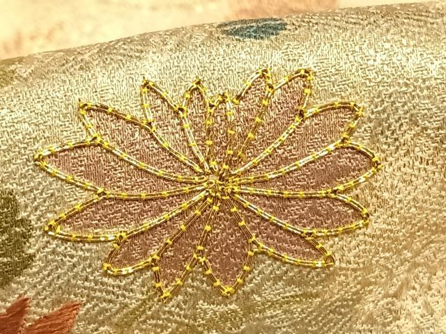 平和屋着物●豪華色留袖　駒刺繍　草花文　金彩　正絹　逸品　AABE1821fy
