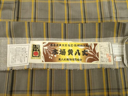 平和屋着物●本場黄八丈　平織　紬　格子　三越扱い　証紙付き　正絹　逸品　AABE2032ck