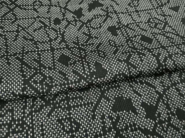 平和屋着物●本場大島紬　一元7マルキ　幾何学文様　正絹　逸品　AABE2037ck