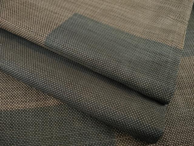 平和屋着物●本場大島紬　カタス7マルキ　段違い文様　正絹　逸品　AABE2038ck