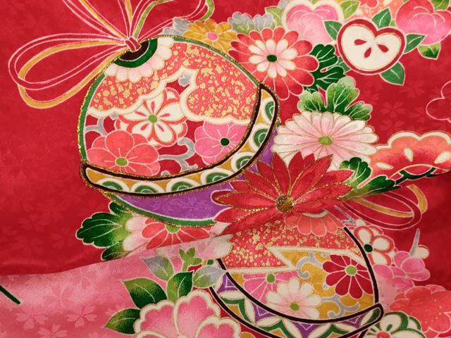 平和屋着物[]七五三　女の子　３歳　祝着　一つ身　刺繍　鈴花文　暈し染め　金糸　金彩　逸品　AABE2138ja