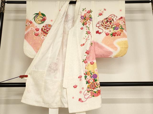 平和屋着物[]七五三　女の子　３歳　祝着　一つ身　長襦袢セット　手毬花丸文　暈し染め　金彩　逸品　AABE2141ja