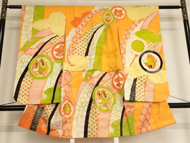 平和屋着物[]七五三　女の子　３歳　祝着　三つ身　駒刺繍　花蝶丸文　金彩　AABE2144ja