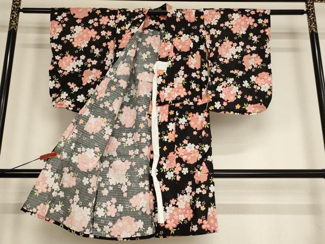平和屋着物∴夏物 子供 女の子 浴衣 雪輪花文 ラメ系 黒地 AABE2148ja