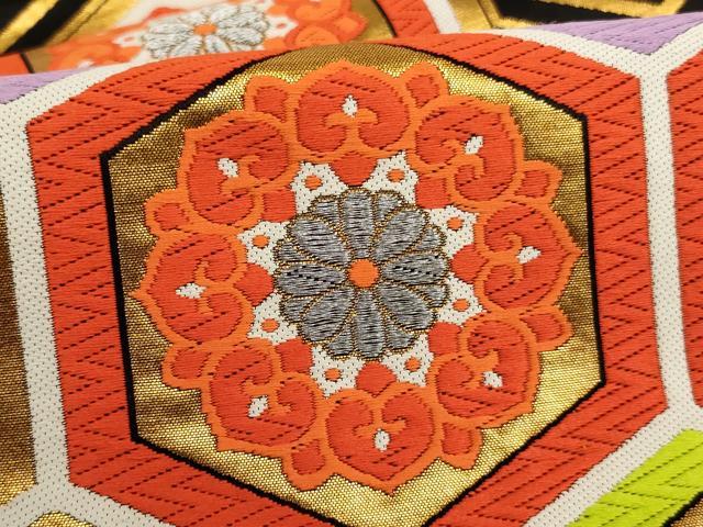 平和屋着物∵子供　全通柄袋帯　唐織　亀甲正倉院花文　黒地　金銀糸　逸品　AABE2179ja