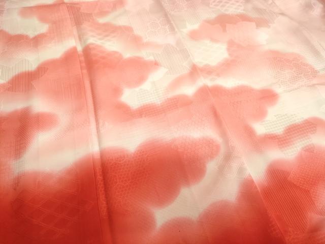 平和屋着物[]七五三　女の子　７歳　祝着　四つ身　雲重ね文　暈し染め　正絹　逸品　AABE2242ja