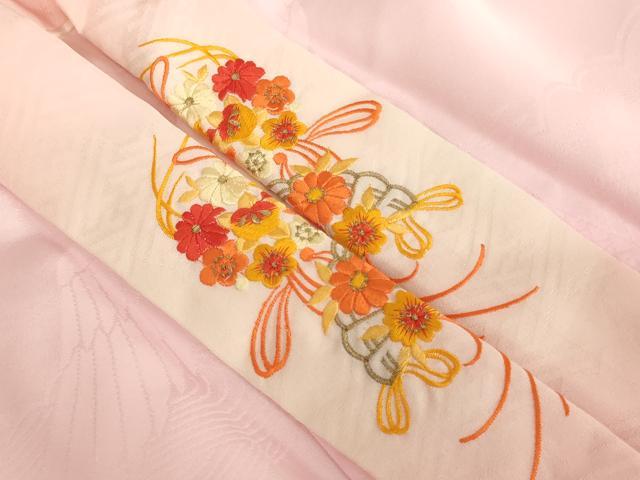 平和屋着物[]七五三 女の子 ７歳 祝着 四つ身 長襦袢(無双仕立・半衿刺繍)セット 友禅 束ね熨斗花手毬文 暈し染め 金銀彩 逸品 AABE2244ja