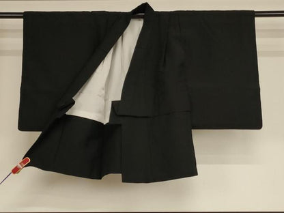 平和屋着物[]七五三　男の子　5歳　祝着・羽織セット　鷹　宝船　黒地　金彩　逸品　AABE2380ja