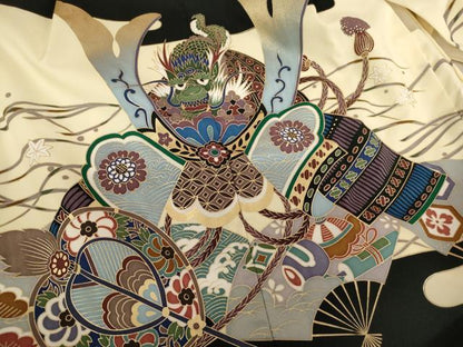 平和屋着物[]七五三　男の子　5歳　祝着・羽織セット　兜　黒地　金彩　AABE2382ja