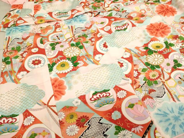 平和屋着物[]七五三　女の子　３歳　祝着　割付草花文　金彩　逸品　AABE2388ja