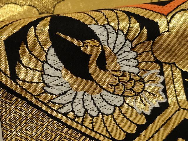 平和屋着物∵子供　全通柄袋帯　唐織　飛鶴花蝶亀甲文　黒地　金糸　逸品　AABE2392ja
