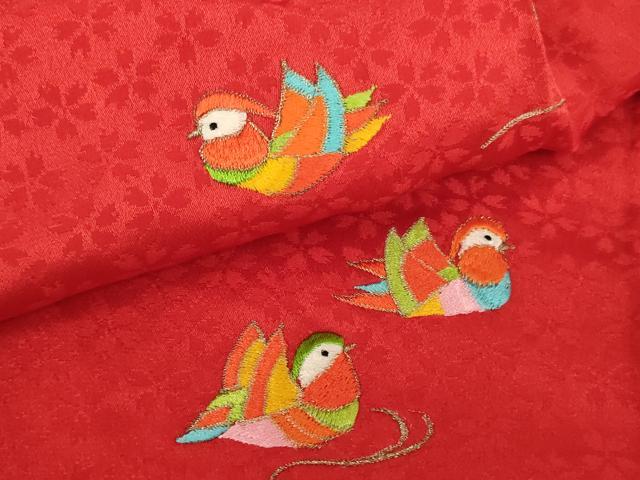 平和屋着物[]七五三　女の子　３歳　被布　総刺繍　鴛鴦文　金糸　逸品　AABE2399ja