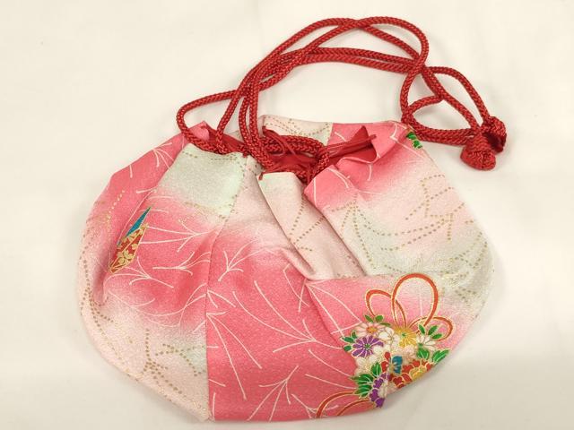 平和屋着物[]七五三　女の子　３歳　祝着・長襦袢(単衣)・被布・巾着セット　花丸文　折り鶴　暈し染め　金彩　逸品　AABE2404ja