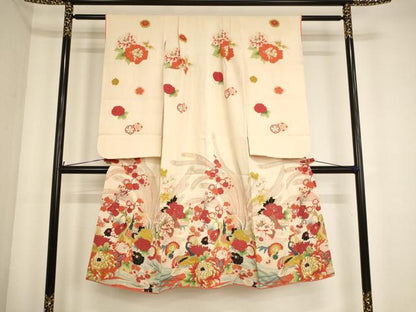 平和屋着物[]七五三　女の子　７歳　祝着　四つ身　駒刺繍　孔雀花文　金銀彩　正絹　逸品　AABE2425ja