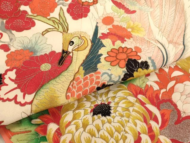 平和屋着物[]七五三　女の子　７歳　祝着　四つ身　駒刺繍　孔雀花文　金銀彩　正絹　逸品　AABE2425ja