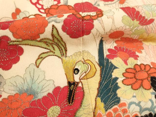 平和屋着物[]七五三　女の子　７歳　祝着　四つ身　駒刺繍　孔雀花文　金銀彩　正絹　逸品　AABE2425ja