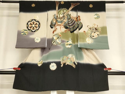 平和屋着物[]お宮参り　男の子　祝着　産着　初着　のしめ　兜　暈し染め　金彩　逸品　AABE2431ja
