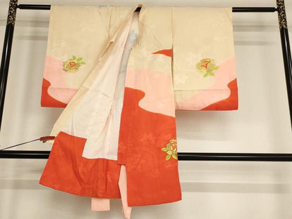 平和屋着物[]お宮参り　女の子　祝着　産着　初着　のしめ　総刺繍　尾長鳥花文　金銀糸　正絹　逸品　AABE2434ja