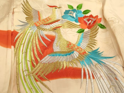 平和屋着物[]お宮参り　女の子　祝着　産着　初着　のしめ　総刺繍　尾長鳥花文　金銀糸　正絹　逸品　AABE2434ja