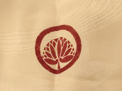 平和屋着物[]お宮参り　女の子　祝着　産着　初着　のしめ　総刺繍　尾長鳥花文　金銀糸　正絹　逸品　AABE2434ja