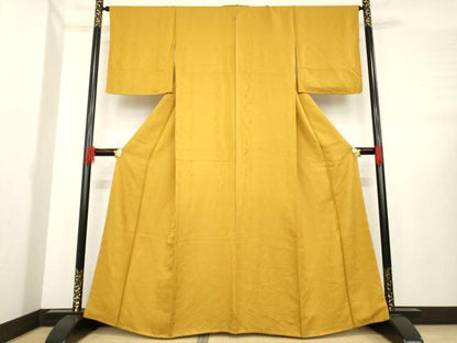 平和屋着物●上質な色無地 花尽くし地紋 山吹茶色 正絹 逸品 AABE2496ck