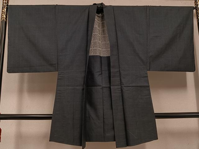 平和屋着物●男性　本場大島紬　アンサンブル　100亀甲　総詰め　正絹　逸品　AABE2532ph