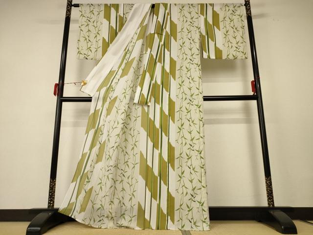 平和屋着物＊夏物　小紋　紅梅　笹竹文　洗える着物　AABE2642jd