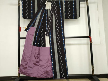 平和屋着物●久留米絣　綿　間道　胴抜き仕立て　逸品　AABE2745cs