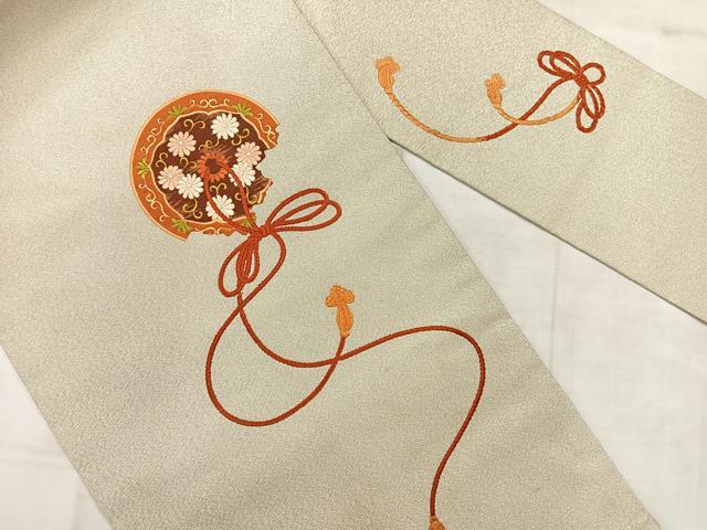 平和屋着物◎綴れ　九寸名古屋帯　総刺繍　鏡裏花文　銀糸　正絹　逸品　AABE3102uk