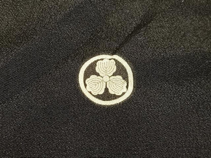 平和屋着物■豪華黒留袖 駒刺繍 渦巻き文 金彩 正絹 逸品 AABE3262oa