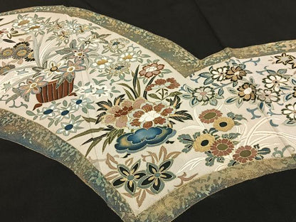 平和屋着物■豪華黒留袖 駒刺繍 草花文 金彩 正絹 逸品 AABE3312oa