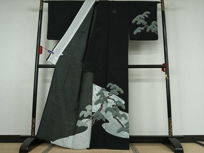平和屋着物▽訪問着 単衣 流水松文 黒地 金銀彩 洗える着物 AABE3363jh