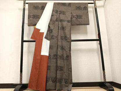 平和屋着物●本場大島紬　カタス9マルキ　花尽くし　正絹　逸品　AABE3955ph