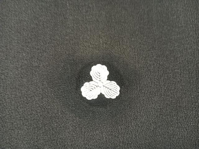 平和屋着物■豪華黒留袖　駒刺繍　扇面草花文　金彩　正絹　逸品　AABE4224uw