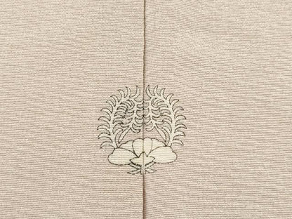 平和屋着物●銀座きしや　訪問着　駒刺繍　松竹梅吉祥文　薄柿色地　金彩　正絹　逸品　AABE4434ck