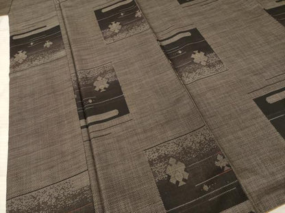 平和屋着物●本場大島紬　カタス7マルキ　エ霞花文　正絹　逸品　AABE4447ck
