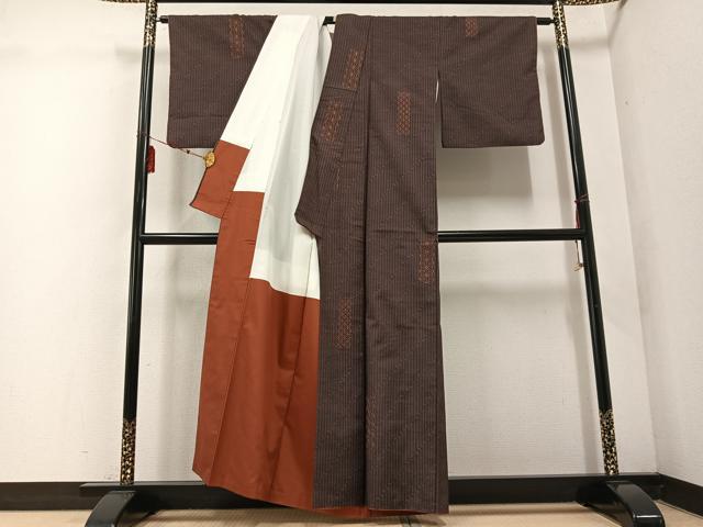 平和屋着物●上質な紬　刺繍　刺し子　吉祥文　正絹　逸品　AABE4854ph