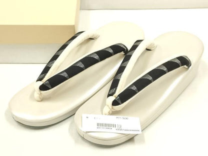 平和屋着物●和装小物　和装草履　銀糸　フリーサイズ　逸品　AABE4996ay