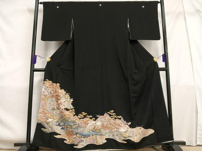 平和屋着物■豪華黒留袖　風景松竹梅文　金彩　正絹　逸品　AABE5154oa