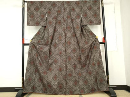 平和屋着物●本場大島紬 一元7マルキ 泥染め 正倉院菱重ね花文 正絹 逸品 未使用 AABE5260cs