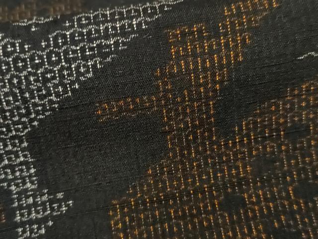 平和屋着物○結城紬 80亀甲 有栖川文様 黒地 正絹 逸品 AABE5287cs