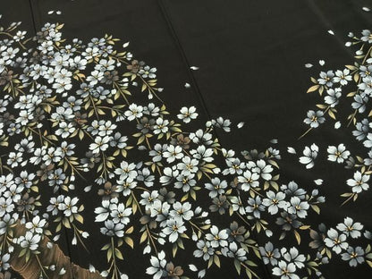 平和屋着物●豪華黒留袖　枝花文　夜桜　浜ちりめん　金彩　反端付き　正絹　逸品　未使用　AABE5447fy