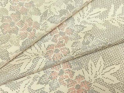 平和屋着物●本場大島紬　白大島　120亀甲　草花文　正絹　逸品　未使用　AABE5484fy