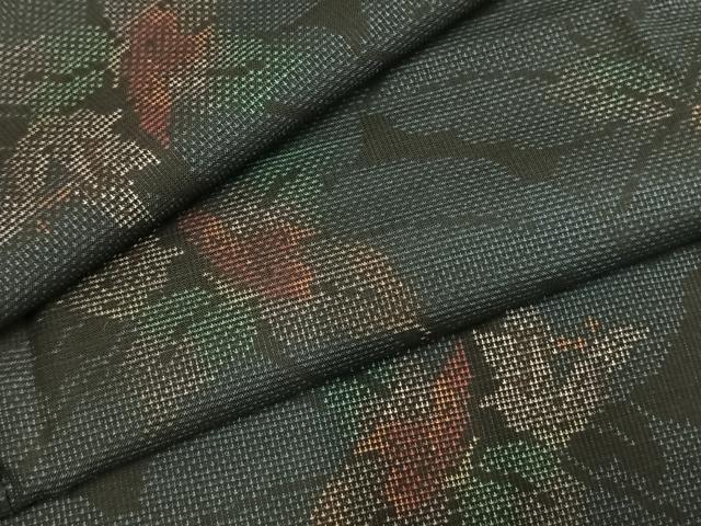 平和屋着物●本場大島紬　カタス7マルキ　純泥染　手織　草花文　畠山紬工場謹製　証紙付き　正絹　逸品　AABE5512fy